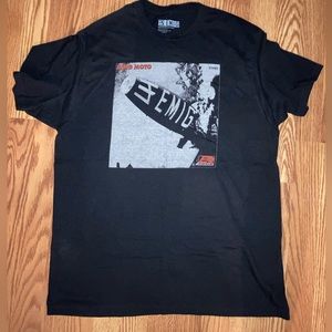 EMIG MOTO V2 World Tour T-shirt Size XL Discontinued